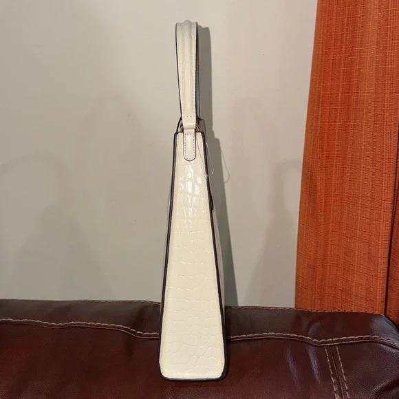 🔥🔥🔥NEW Staud Rey Croc Embossed Leather Shoulder Bag - Picture 3 of 10